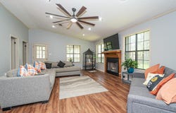 719 Post Oak Dr, El Dorado, AR 71730