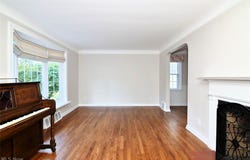 5284 Edenhurst Road, Lyndhurst, OH 44124