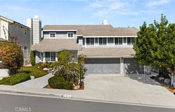 5415 E Estate Ridge, Anaheim, CA 92807