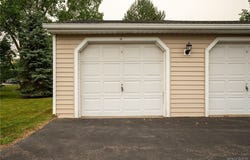 7 Sunmist E, Buffalo, NY 14228