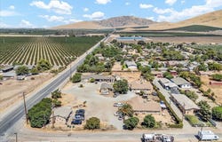 25250 Rd 216, Lindsay, CA 93247