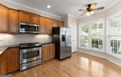 6142 Longleaf Drive, Hoschton, GA 30548