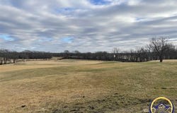 SW Moundview DR, Topeka, KS 66610