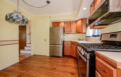 87 Central Park Road, Plainview, NY 11803