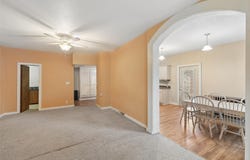 602 N 1st Avenue, Winterset, IA 50273