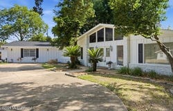 1566 E Second Street, Pass Christian, MS 39571