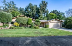 560 Trout Lake Drive, Sanger, CA 93657