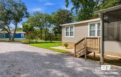 9422 Seabright Avenue, Elberta, AL 36530