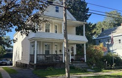 2017 Avenue B, Schenectady, NY 12308