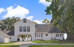 16073 Equestrian Way, Stockton, MO 65785