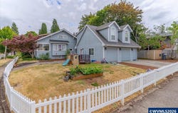 380 Owens (& 1102 Fairmount) St S, Salem, OR 97302
