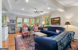 114 FRONT Street, CRUMPTON, MD 21628