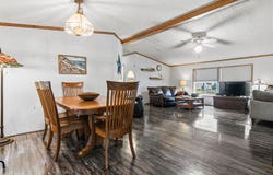 33 Theodore Drive, Brunswick, ME 04011