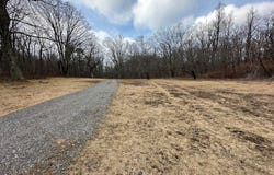 4001 Lignite Rd, Eagle Rock, VA 24085