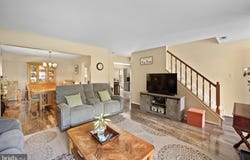 46 LAUREL Circle, NEWTOWN, PA 18940