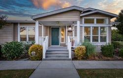 8646 Cairo, Laton, CA 93242