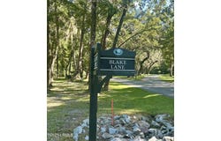 7 Blake Lane, Seabrook, SC 29940