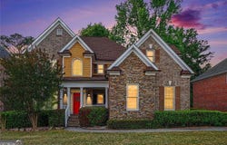 913 Arbor Drive, Loganville, GA 30052