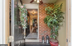 24 WINDING, UPPER CHICHESTER, PA 19061