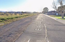 4 Melody, Lancaster, CA 93535