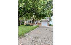 24902 Maple Street, Oran, IA 50664