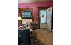 304 W 1st St, Laurel, NE 68745