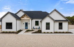 60 War Bonnet, Wimberley, TX 78676