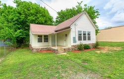 104 W Howard ST, Mansfield, AR 72944