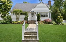 2977 Grand Boulevard, Baldwin, NY 11510