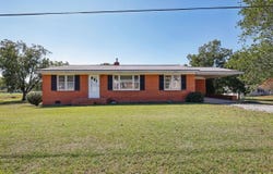 246 Railroad Road, Benson, NC 27504