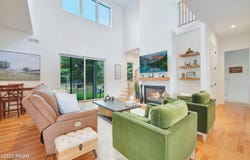 37 Gary Lane, Milford, PA 18337