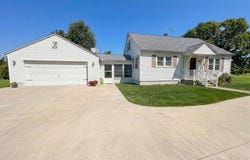 5 W 250 S, Washington, IN 47501