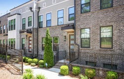 1008 Burnside Lane NW, Atlanta, GA 30318