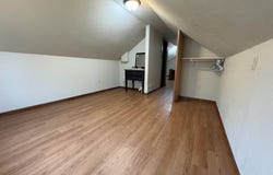 327 Cliff Ave, Sioux Falls, SD 57103