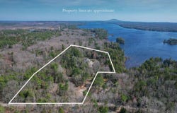 18 Deer Ridge Lane, Surry, ME 04684