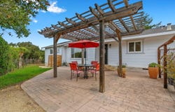 28 Vista DR, SALINAS, CA 93907