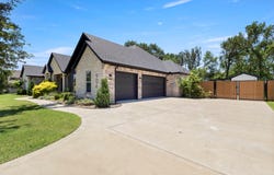 904 Taylor Branch, Springtown, TX 76082