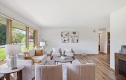 4054 Maple Grove Dr, Hubertus, WI 53033