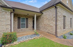 5378 CHESTER St, Arlington, TN 38002