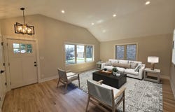 6529 28th Place, Berwyn, IL 60402