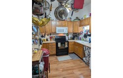 411 Juniper Avenue, Morrisville, MO 65710