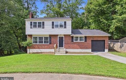545 E HANNA Drive, NEWARK, DE 19702