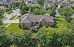 12991 Mayfair Drive, Lemont, IL 60439
