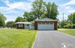 14950 Nobil Drive, Monroe, MI 48161