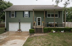 607 SE 120 RD, Warrensburg, MO 64093