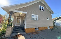 818 N 4TH AVENUE, Wausau, WI 54401
