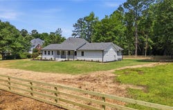 2450 tennyson trail, Grayson, GA 30017