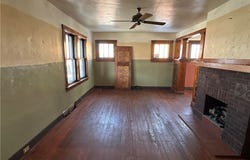 3733 Superior St, Munhall, PA 15120