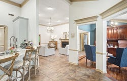 81 E Timberlake Cove, Columbus, MS 39705