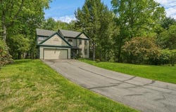 64 Stonegate Lane, Shelburne, VT 05482